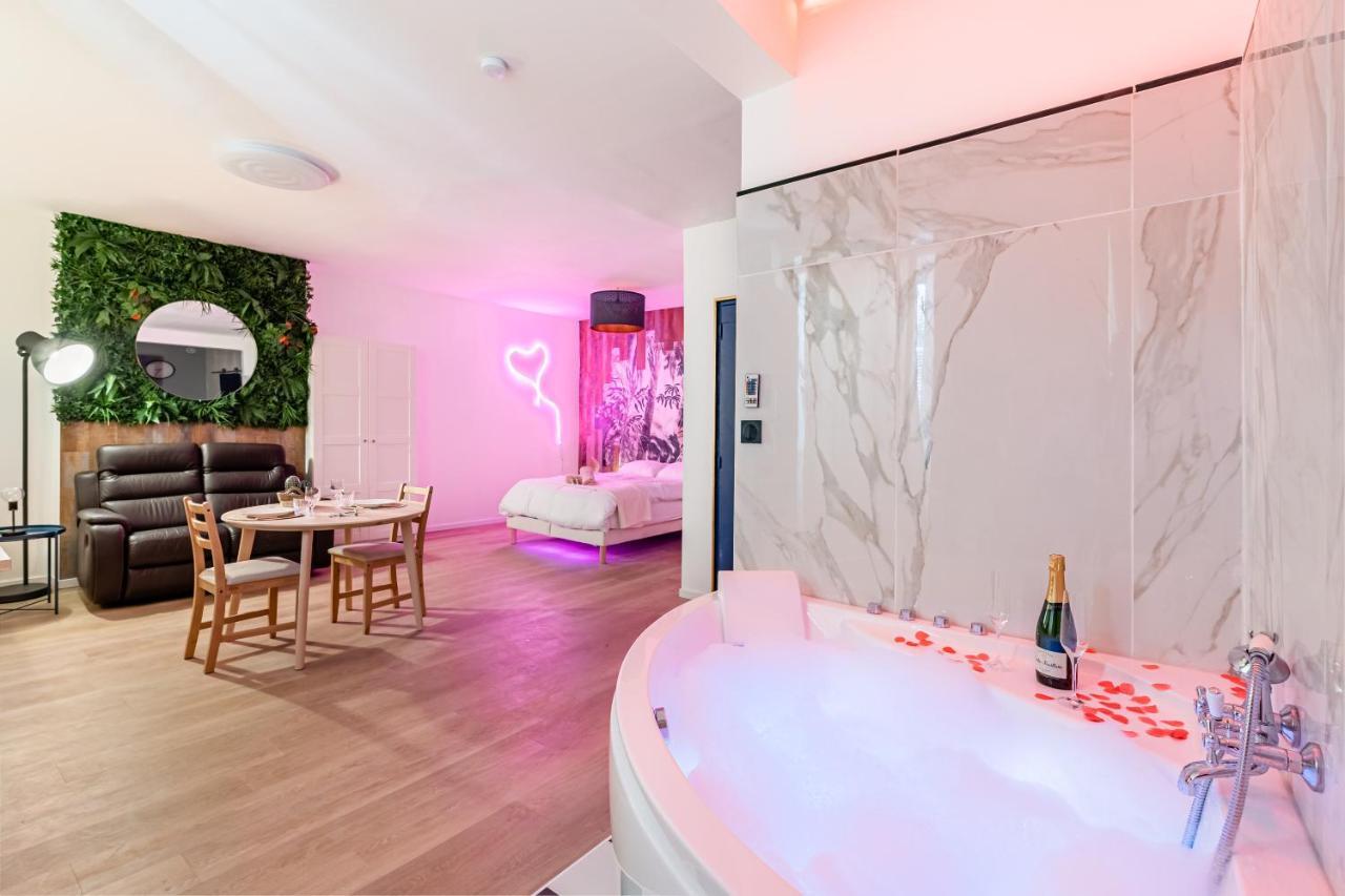 Aurora Lov'Room Proche De Saint Charles 马赛 外观 照片